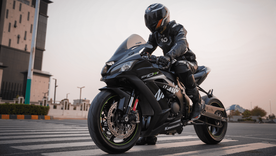 WD CARBON GP | 2-PC Motorcycle Leather Suit